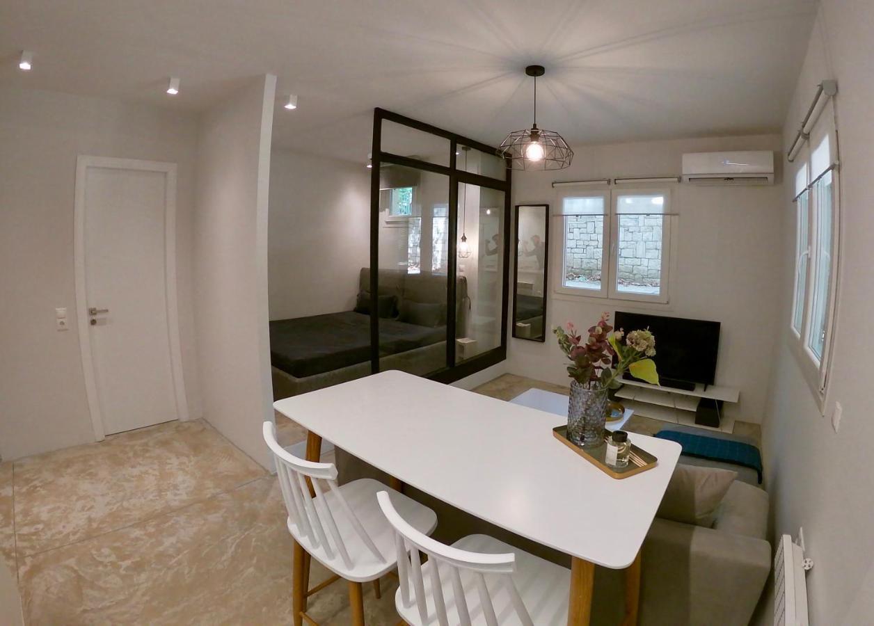 Renovated Apartment In Kifissia Center Near Metro G25 Athene Buitenkant foto
